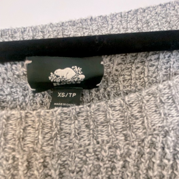 ⚫️ Roots ⚫️ boat neck sweater - size xs - Picture 3 of 3